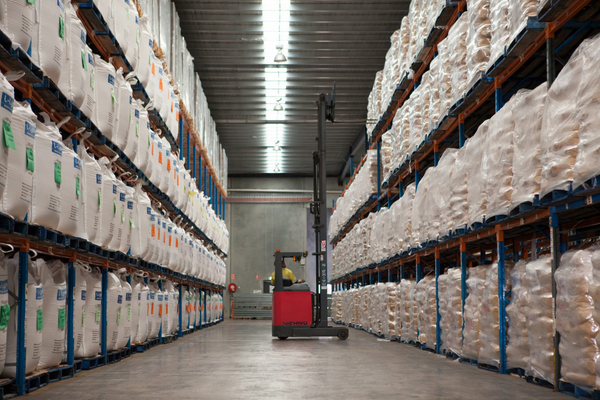 Modern, secure facilities designed to protect your goods and scale with your business. Learn more ->